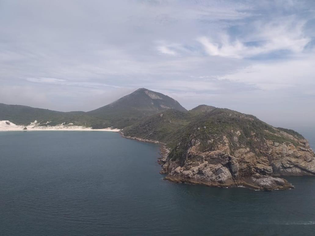 Kitnet Da Izumi Villa กาโบฟรีโอ ภายนอก รูปภาพ